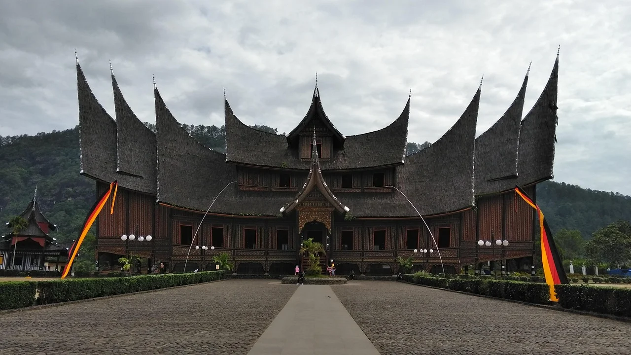 Pengenalan Pernikahan Adat Minang